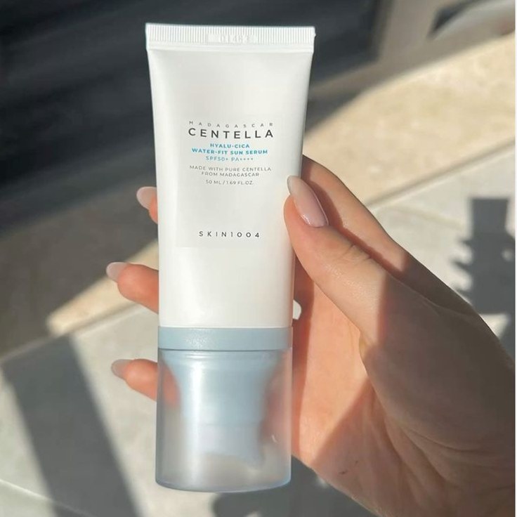 کرم ضدآفتاب بی رنگ سنتلا اورجینال با spf50